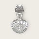 Small crystal 
decanter, with 
cuts, 19cm 
high, 14cm in 
diameter 
*Perfect 
condition*