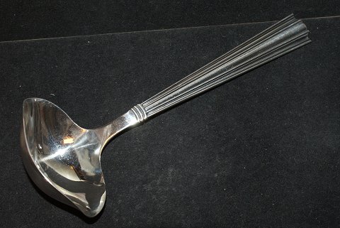 Sauce Ladle Margit SilverThe crown of silverLength 17 cm.