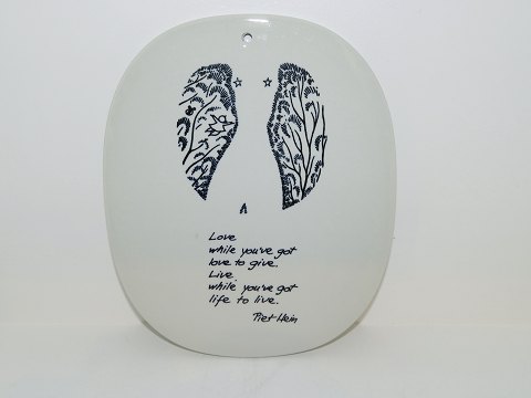 Royal Copenhagen
Piet Hein plate with poem (gruk) in English