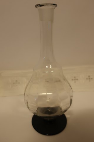 Decanter/carafe
About 1960
We also have a large choice of antique glass, decanters as well as jugs
