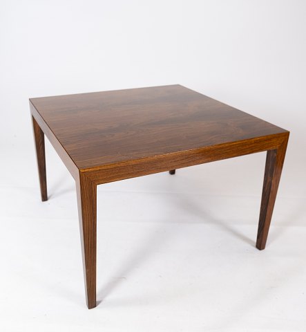 Coffee table in rosewood designed by Severin Hansen for Haslev Furniture Factory 
in the 1960s. 
5000m2 showroom.
