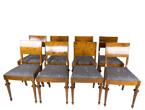 Set of 8 dining room chairs of birch and upholstered with blue fabric from the 
1930s.
5000m2 showroom.