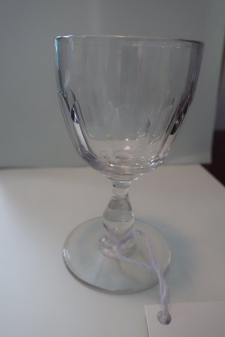 Antique Berlinoir glass with the wellknow olivedecoration
About 1900
