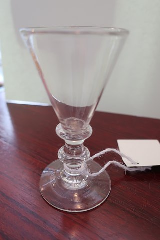 Antique Schnapps Glass 
Anglaise
About 1880