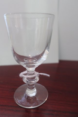 Antique wine-glass - beautiful shape
About 1880