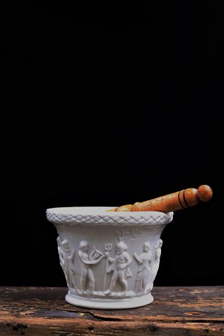 Decorative old Swedish mortar in white porcelain / wood with fine decorations...