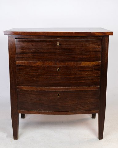Curved chest of drawers, mahogany, three drawers, 1890
Great condition
