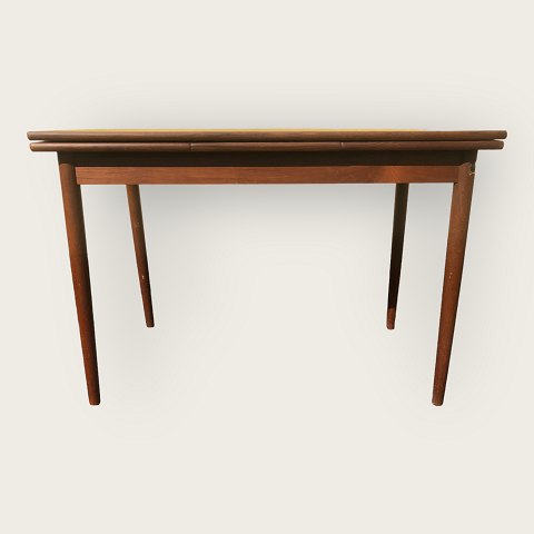 Esstisch
Teak
600 DKK