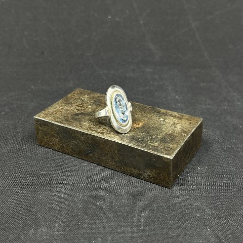 Ring in silver with aquamarine