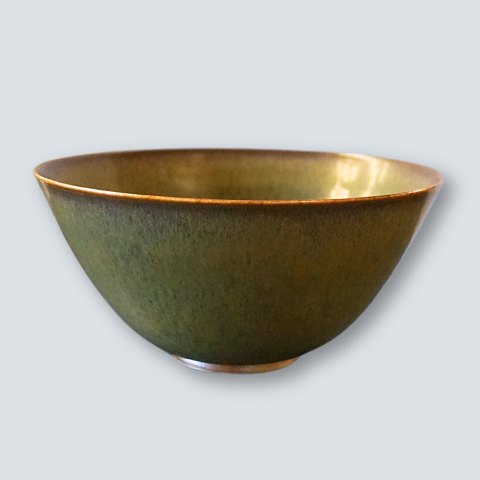 Saxbo; Grøn skål af keramik, nr. 3
