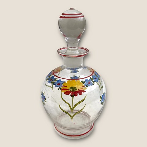Carafe with painted floral motifs
*DKK 250