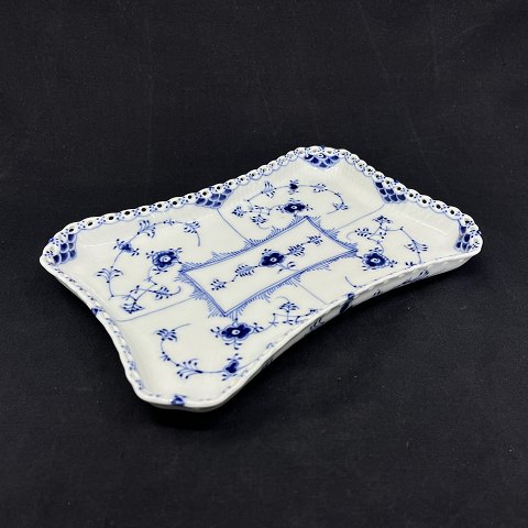 Blue Fluted Full Lace tray