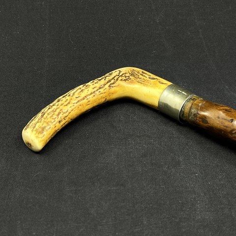 Nice older cane with reindeer handle