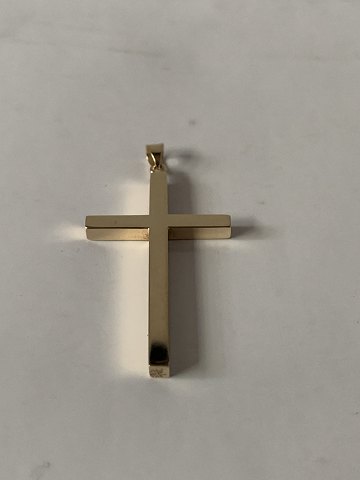 Gold cross in 14 carat gold, timeless and iconic pendant for necklace.