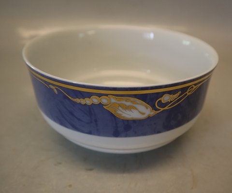 577 Round bowl 1 l / 8 x 16 cm Royal Copenhagen  Blue Magnolia