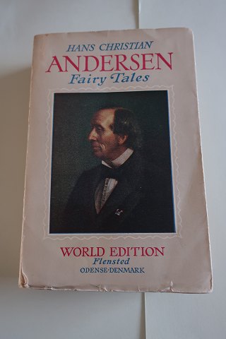 H. C. Andersen
Fairy Tales (eventyr)
Language: Uk/Global
World Edition
Nearly 400 pages
In a good condition