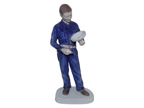 Rare Bing & Grondahl figurine
Electrician