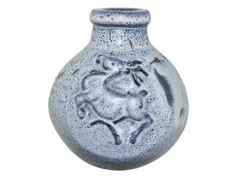Bode Willumsen & Hans Henrik Hansen art pottery
Small vase with bluish glaze from 1937