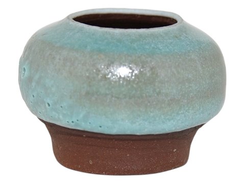 item no: 615717