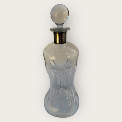 Holmegaard
Large kluck bottle with silver mounting
*DKK 400