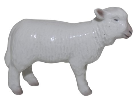 Bing & Grondahl year figurine from 1987
Lamb