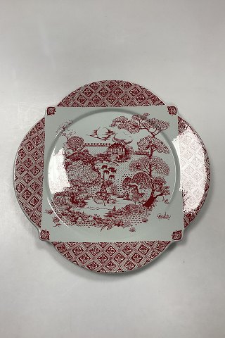 Bjorn Wiinblad, Nymølle Hermitage Dish No. 8004