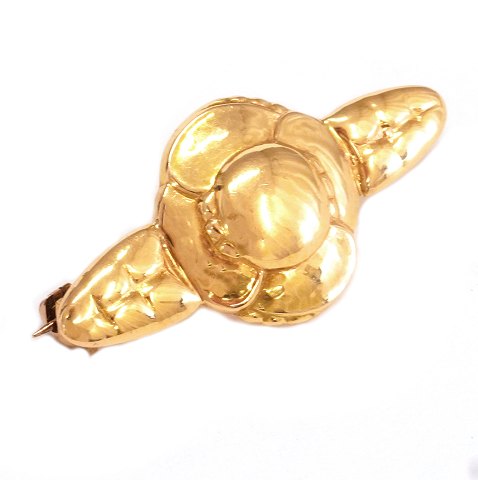 Frühe Georg Jensen 18kt Gold Brosche aus der 
Periode 1904-08. Masse: 16x33mm