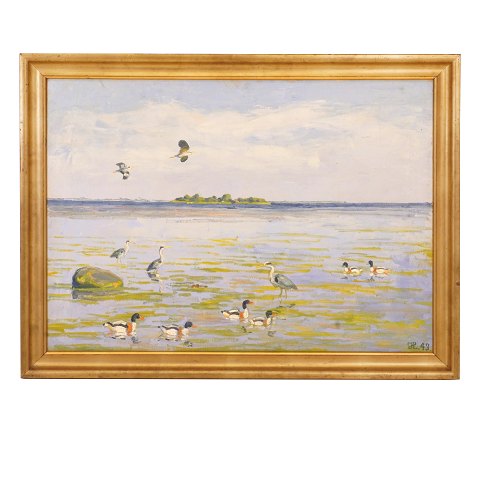 Johannes Larsen maleri. Johannes Larsen, 
1867-1961, olie på lærred. Gravænder og hejrer. 
Signeret 1943. Lysmål: 59x83cm. Med ramme: 70x94cm