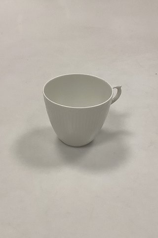 Royal Copenhagen White Half Laced Mocca Cup