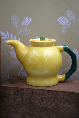 Rare Ursula faience teapot with handle from Royal Copenhagen...