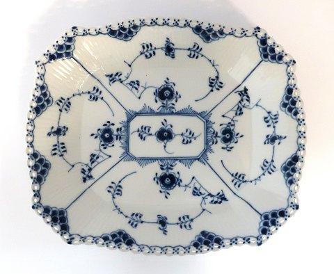 Royal Copenhagen. Blue Fluted Full Lace. Square dish. Model 1143. Length 26 cm. Width 23 cm. (3 quality).