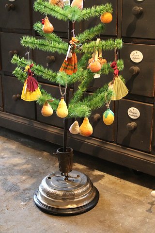 Old German mechanical (wind-up) Christmas tree stand from around 1900...