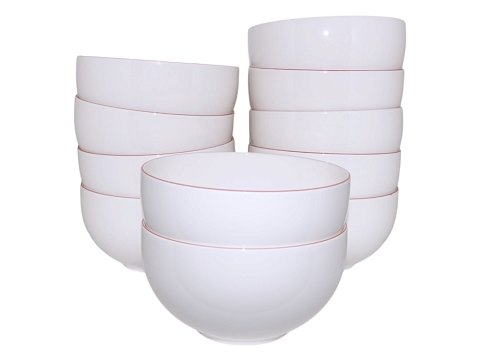 Red LineRound bowl 14 cm.