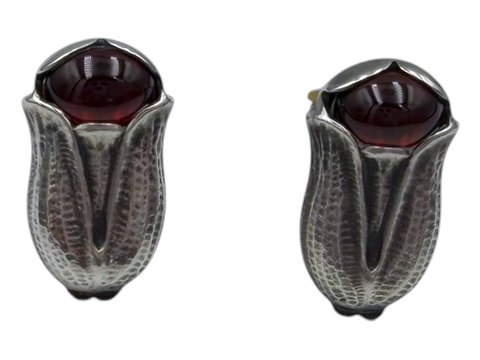 Georg Jensen Heritage sterling silverYear jewelry 2007 earrings with garnets