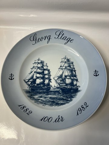 Commemorative Plates, Bing ...