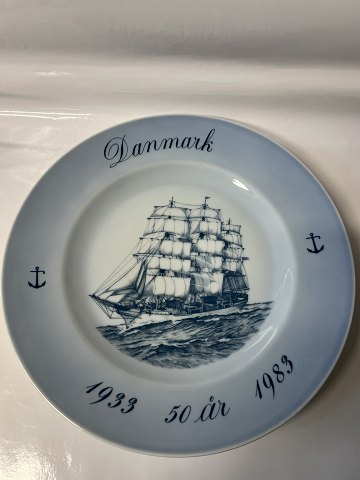 Ship Plates