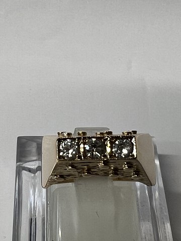 click to zoom