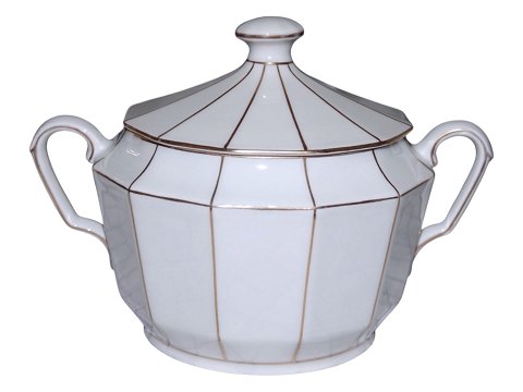 Bing & Grondahl White Curved with  gold edgeSugar bowl