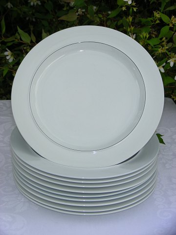 Royal Copenhagen  Blue Edge Dinner plate 3069