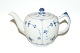 Blue Fluted Plain, Tea potBefore 1923