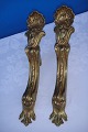 A pair of fine 
old curtain 
holders . 
Height 32 cm