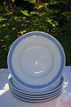 RC. Royal 
Copenhagen 
porcelain. 
Royal 
Copenhagen 
Fan/blue Deep 
plate no. 
1212-11515. 
Diameter 22 ...