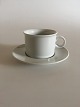 Royal 
Copenhagen 
White Domino 
Coffee cup and 
saucer. 
Measures 7,8cm 
and is in good 
condition.