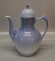 Bing and 
Grondahl 301 
Coffee pot 1,5 
l (91 a) Marked 
with the three 
Royal Towers of 
Copenhagen. ...