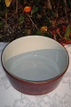 Stoneware 
Thule, bowl. 
Diameter 
20.5cm. Height 
9cm. 8 1/8 
inches. 3 1/2 
inches. Fine 
condition.