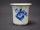 Royal 
Copenhagen - 
Blue Flower 
Angular
Vase no 8618
Height 9 cm
Nice condition