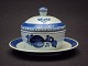 Blue Tranquebar 
by Royal 
Copenhagen and 
Aluminia 
Butter dish 
fixed on bottom 
cask no ...