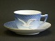 Bing & Grøndahl
Seagull 
dinnerware
Large coffee 
cup
No. 103
Height 6 cm / 
2,3 inches  ...