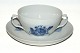 Royal 
Copenhagen Blue 
Flower Braided, 
Broth cup with 
saucer
Decoration 
number 10 / # 
...