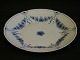 Bing & Grøndahl 
Empire 
Dish no. 27
Diameter 19 cm
Nice condition 
without chips 
or cracks